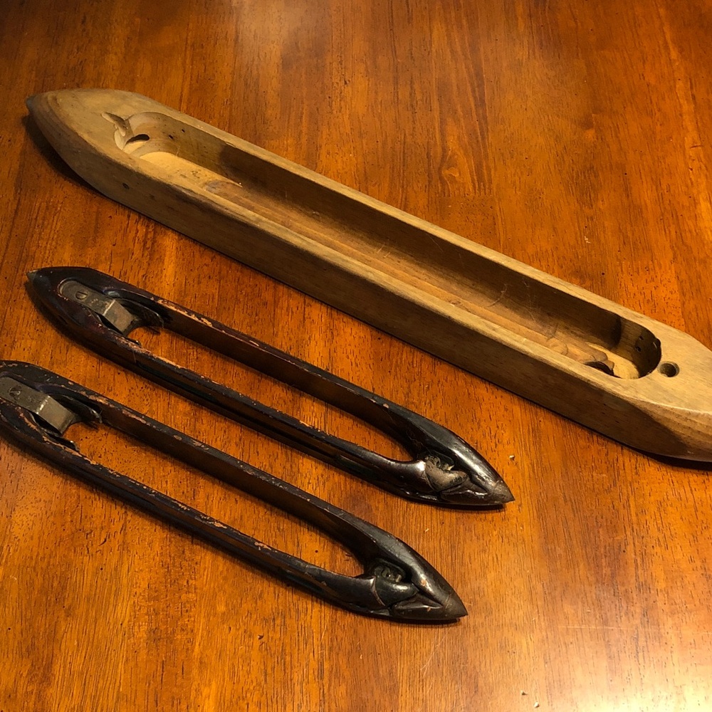 Antique Brass Tipped Textile Mill Weaving Looms Boat Shuttles